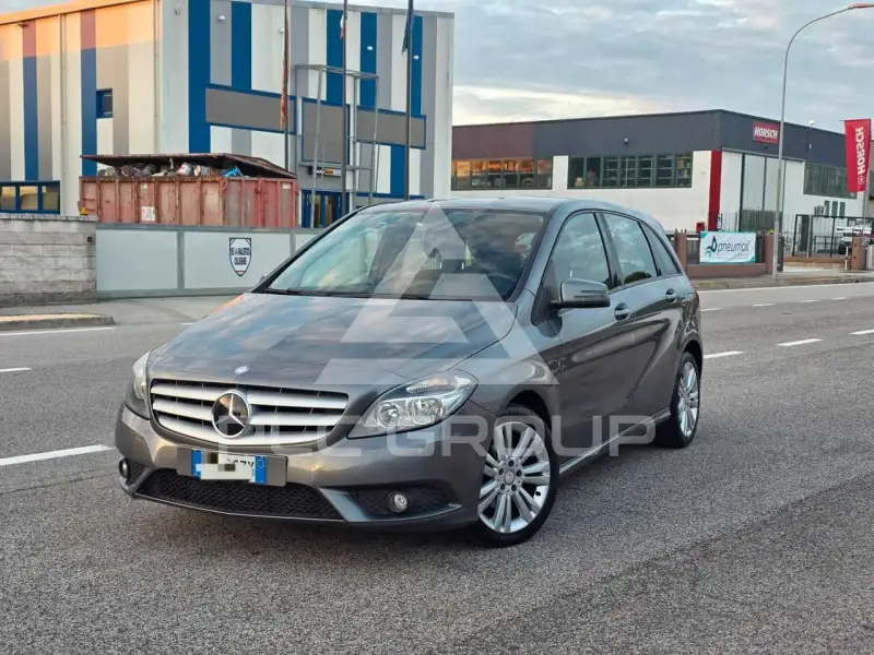 2014 Mercedes Benz B 180