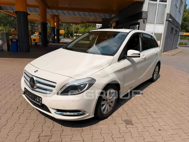 2014 Mercedes Benz B 180