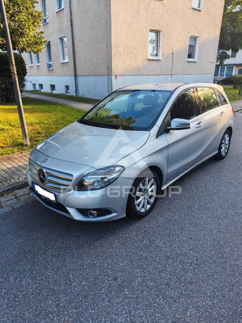 2014 Mercedes Benz B 180