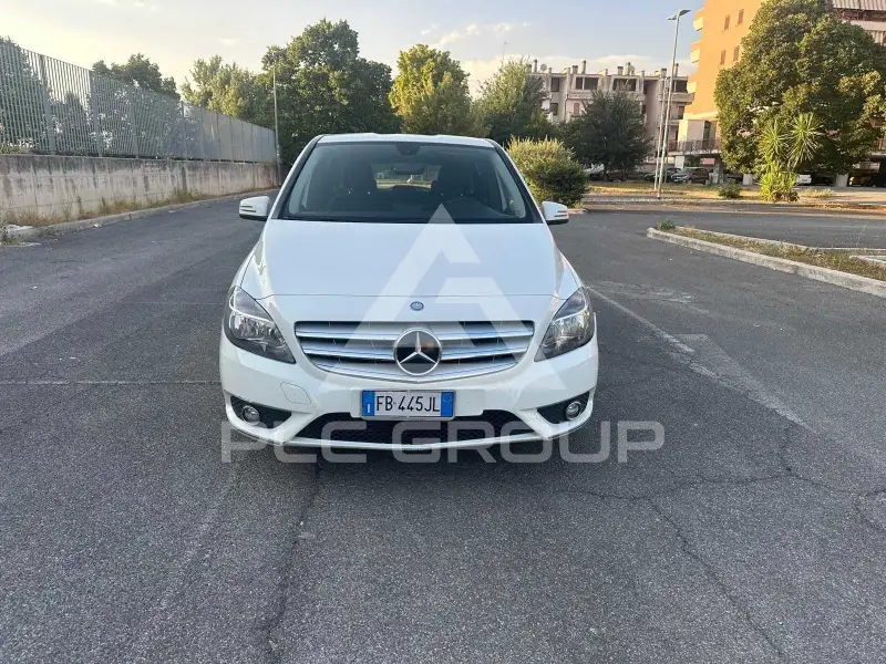 2014 Mercedes Benz B 180