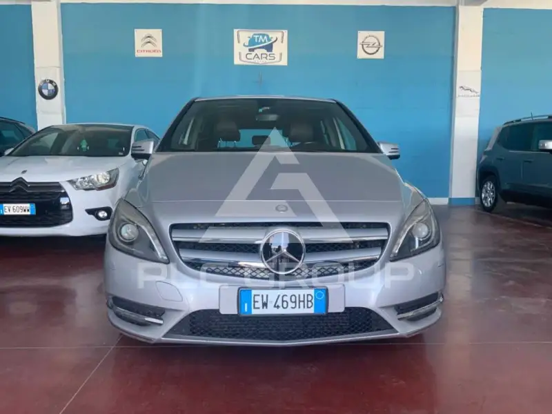 2014 Mercedes Benz B 180