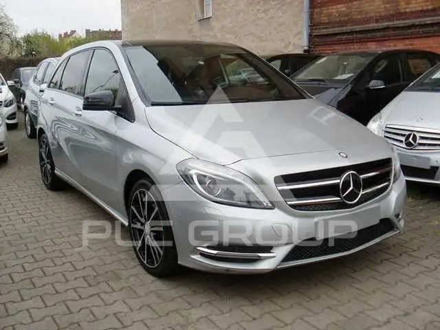 2014 Mercedes Benz B 180