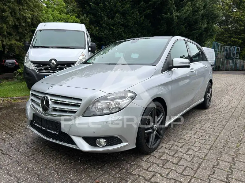 2014 Mercedes Benz B 180