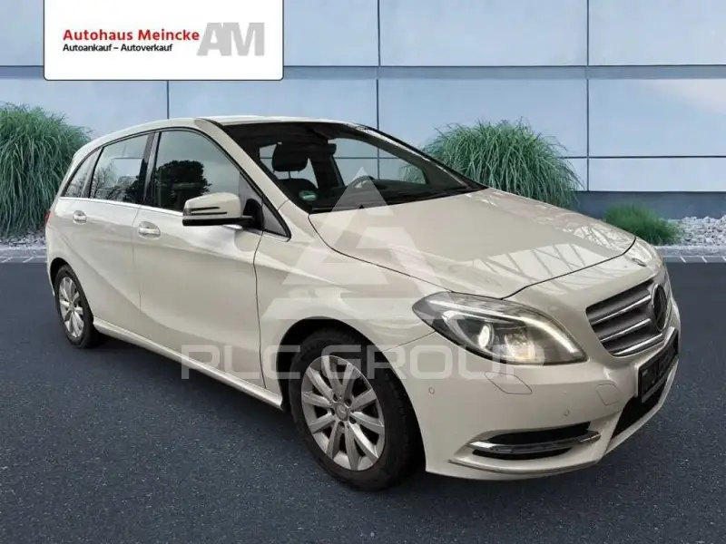 2014 Mercedes Benz B 180