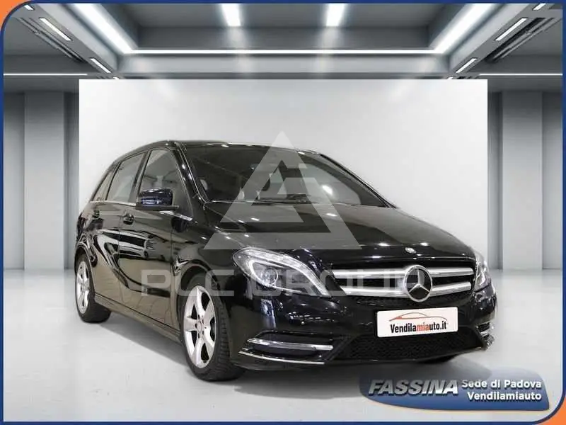 2014 Mercedes Benz B 180