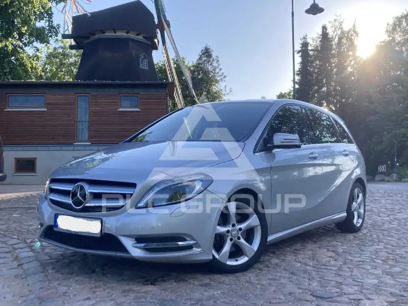 2014 Mercedes Benz B 180