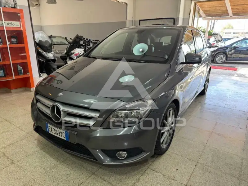 2014 Mercedes Benz B 180