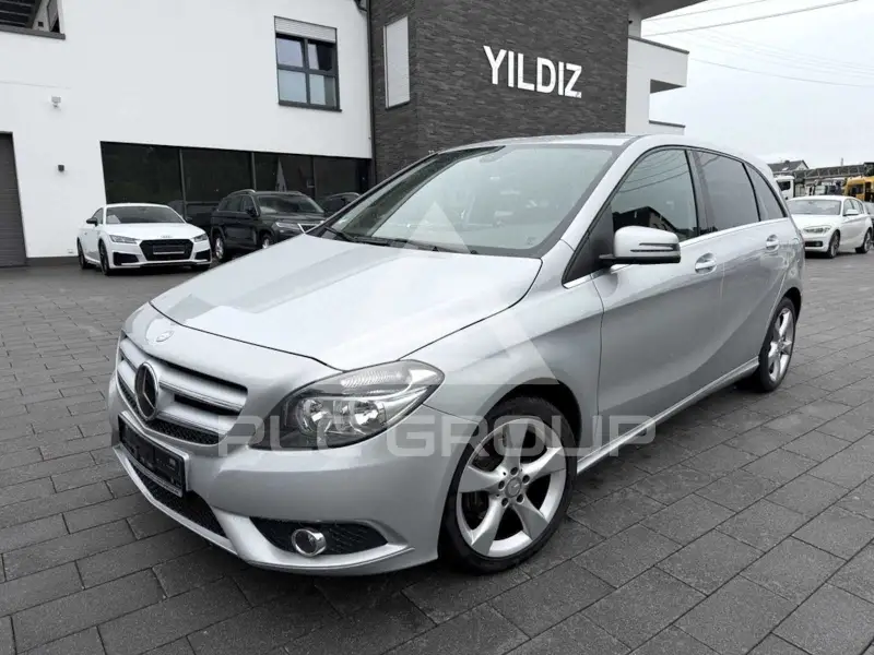 2014 Mercedes Benz B 180