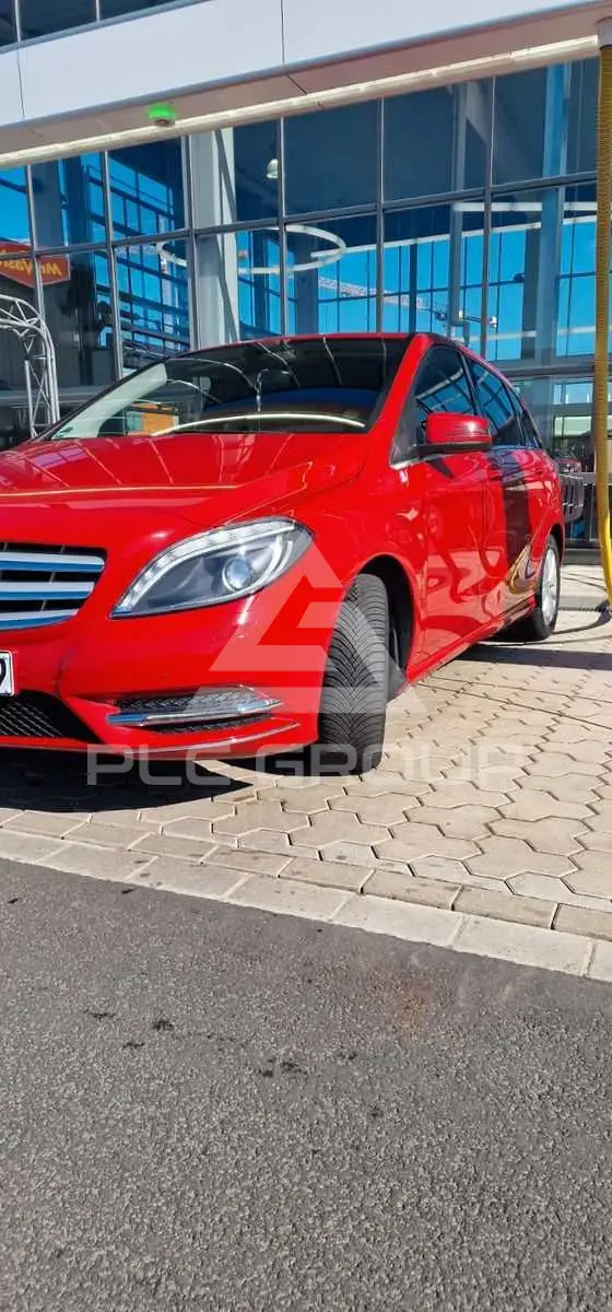 2014 Mercedes Benz B 180