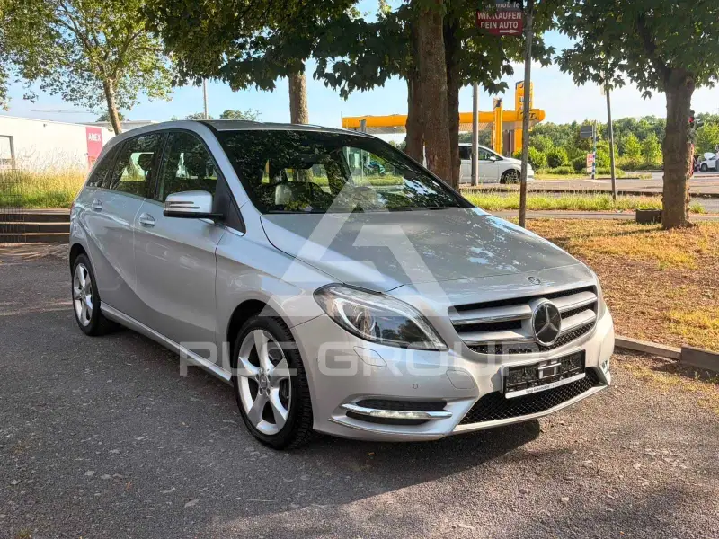 2014 Mercedes Benz B 180