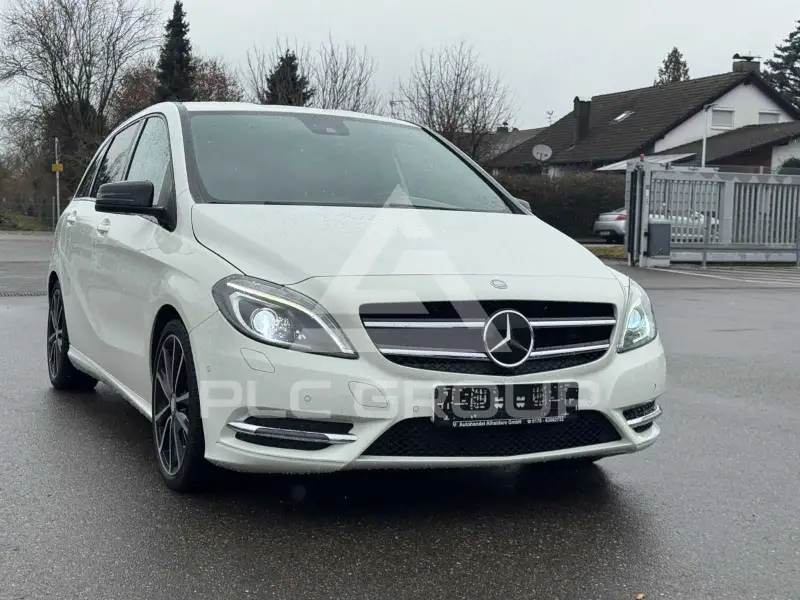 2014 Mercedes Benz B 220
