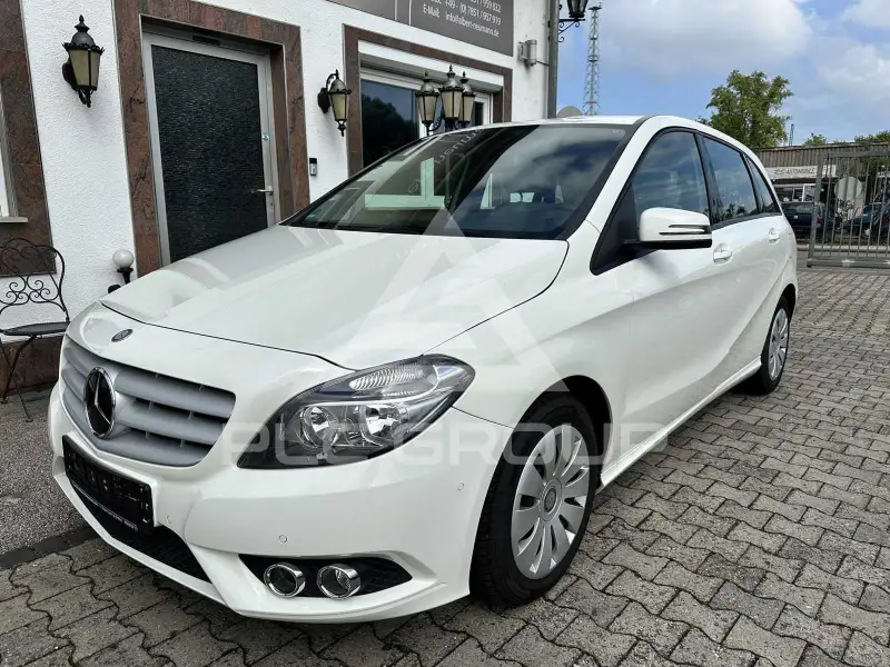 2014 Mercedes Benz B 220