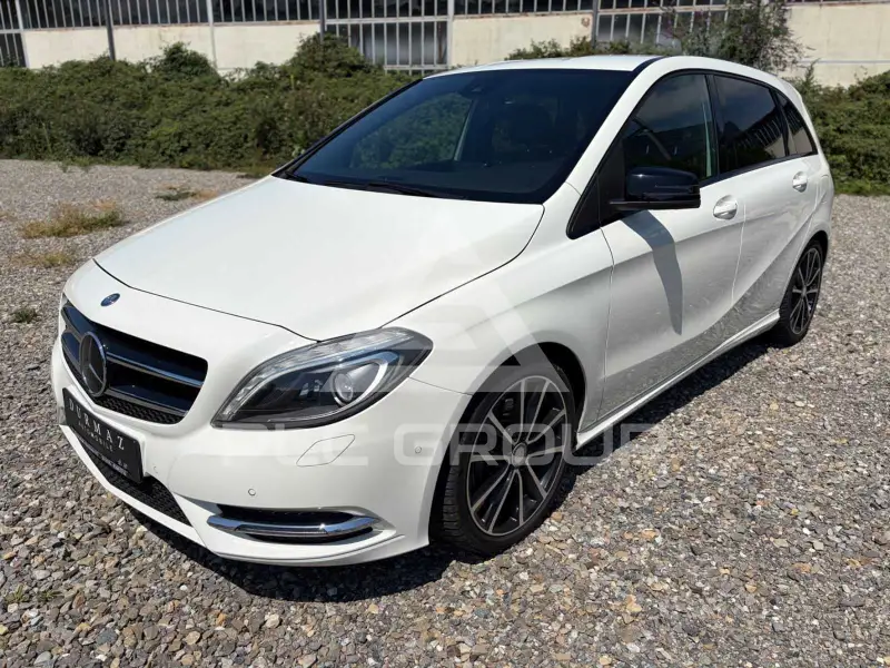 2014 Mercedes Benz B 220