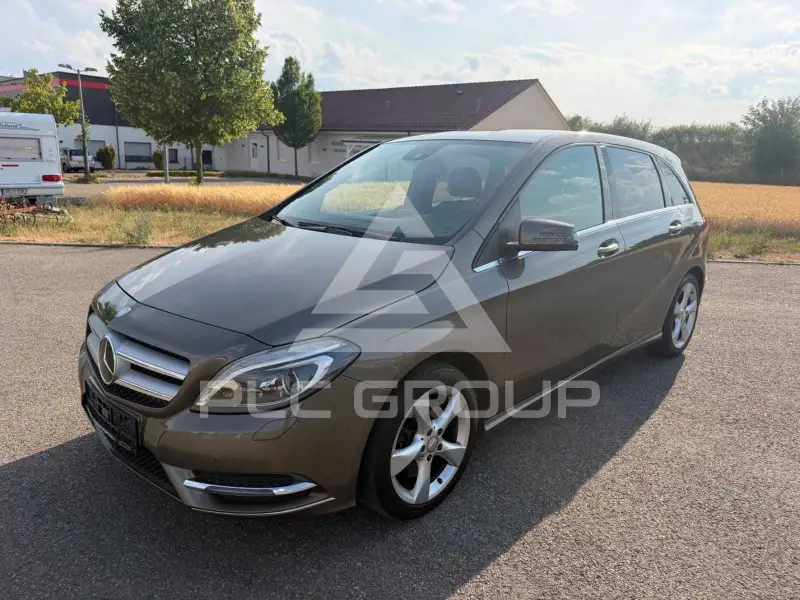 2014 Mercedes Benz B 220