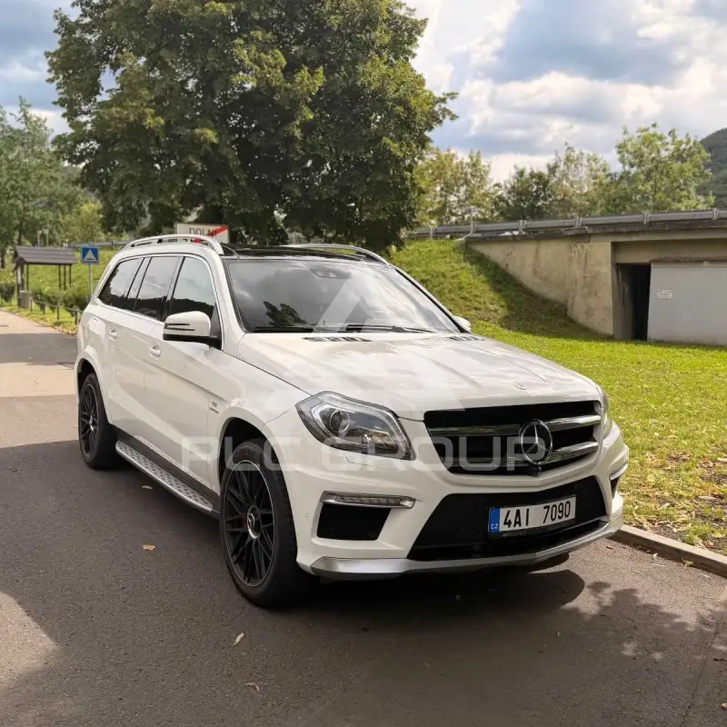2014 Mercedes Benz GL 63 AMG