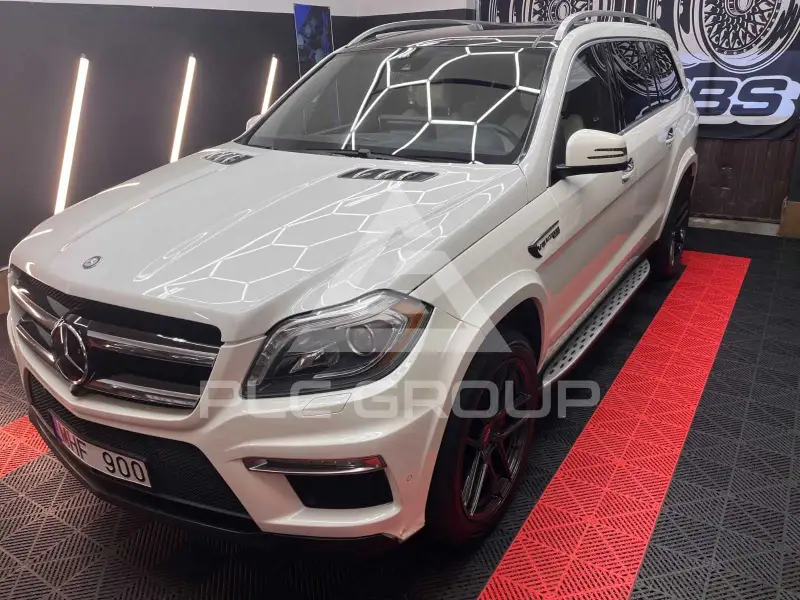 2014 Mercedes Benz GL 63 AMG