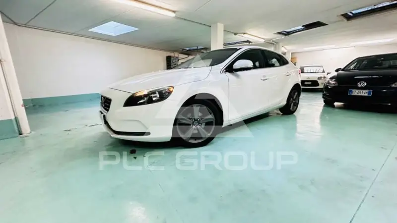 2014 Volvo V40