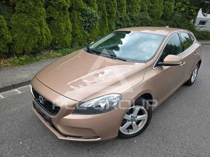 2014 Volvo V40