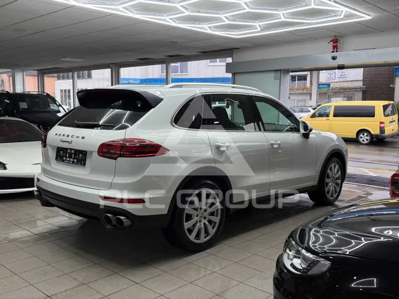 2014 Porsche Cayenne