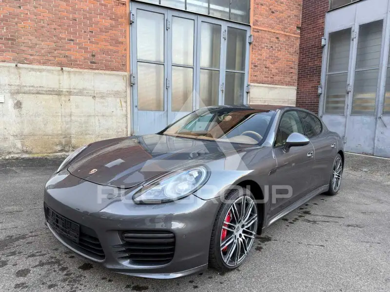 2014 Porsche Panamera