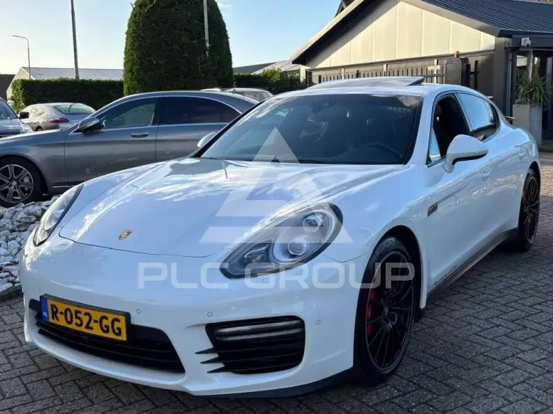2014 Porsche Panamera