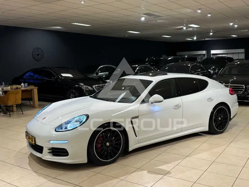 2014 Porsche Panamera