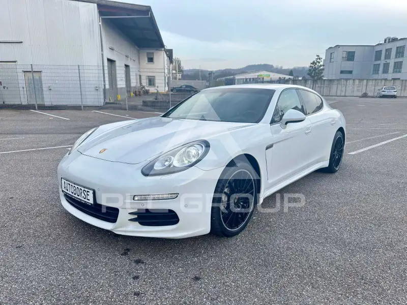 2014 Porsche Panamera