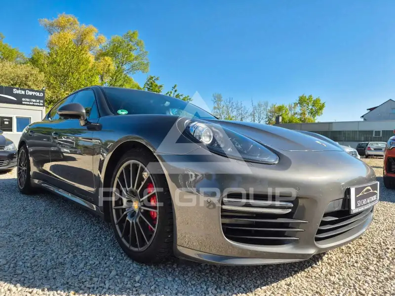 2014 Porsche Panamera