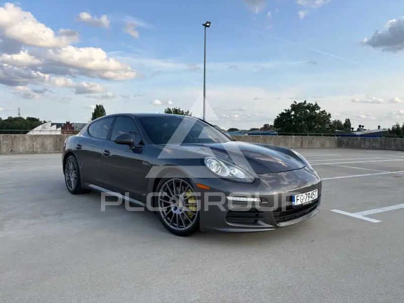 2014 Porsche Panamera