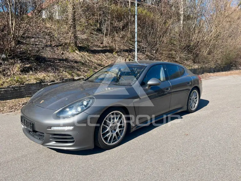 2014 Porsche Panamera