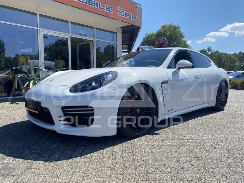 2014 Porsche Panamera
