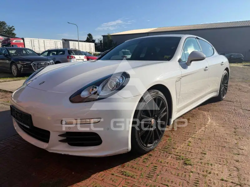 2014 Porsche Panamera