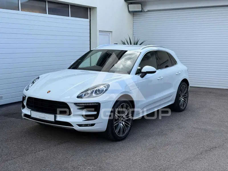 2014 Porsche MACAN