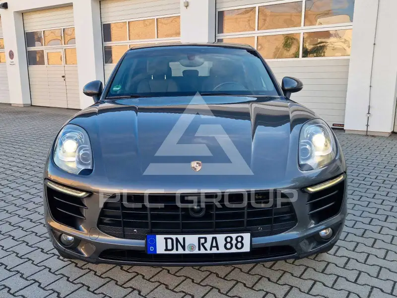 2014 Porsche MACAN