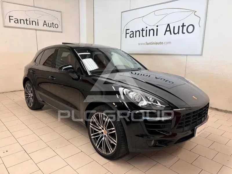 2014 Porsche MACAN