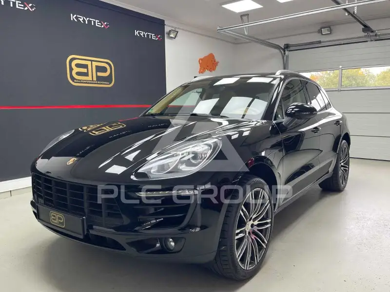 2014 Porsche MACAN