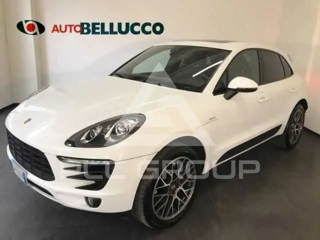 2014 Porsche MACAN