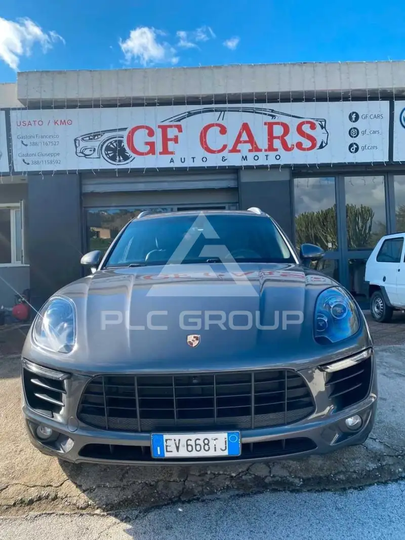 2014 Porsche MACAN