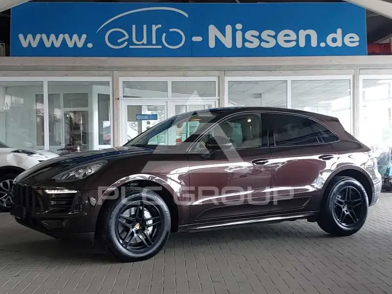 2014 Porsche MACAN