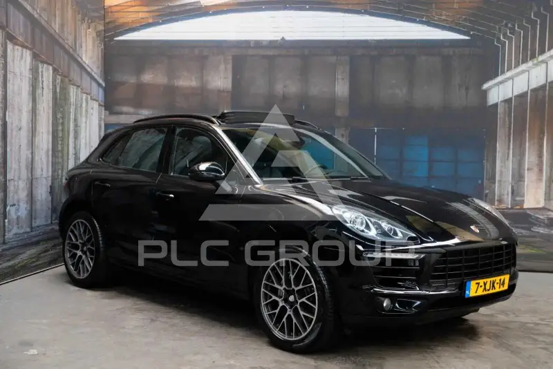 2014 Porsche MACAN