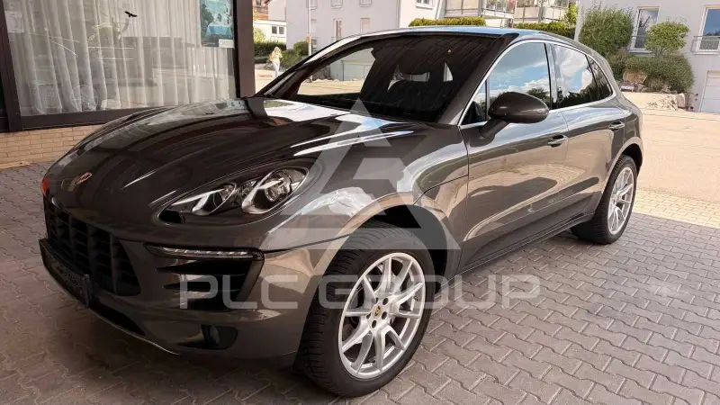 2014 Porsche MACAN