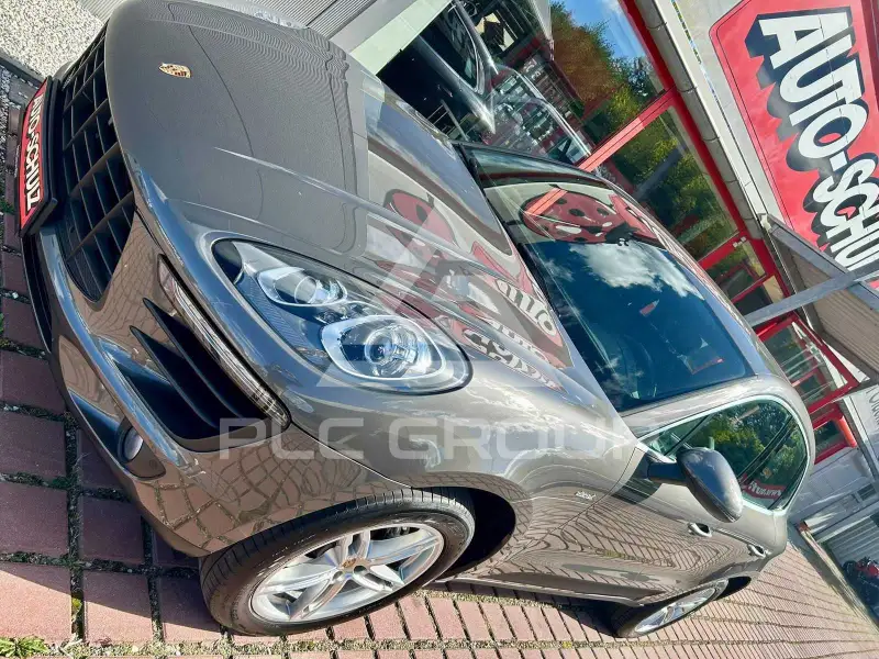 2014 Porsche MACAN