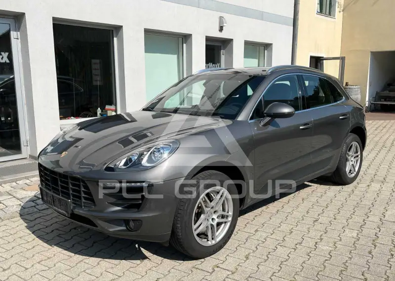 2014 Porsche MACAN