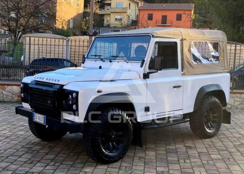 2014 Land Rover DEFENDER