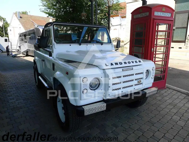 2014 Land Rover DEFENDER