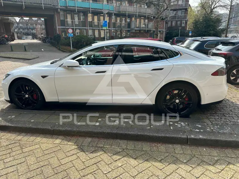 2014 Tesla Model S