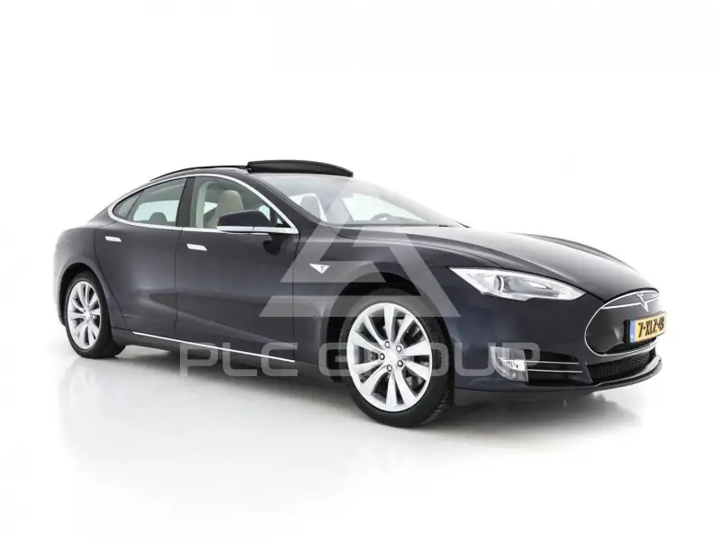 2014 Tesla Model S