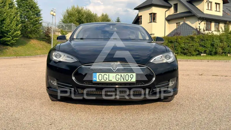 2014 Tesla Model S