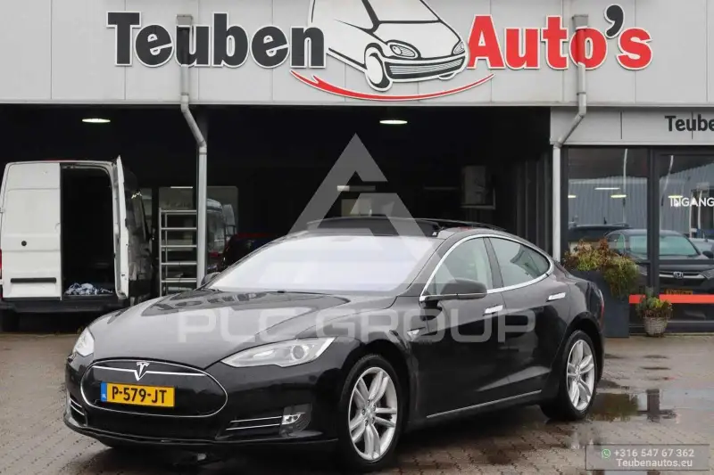 2014 Tesla Model S