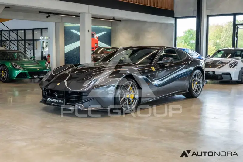 2014 Ferrari F12